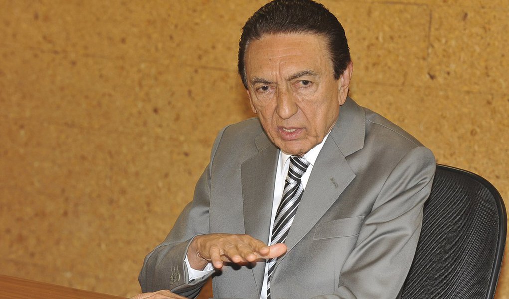 Critério técnico definirá novos diretores da Petrobras, diz Lobão (Foto: Valter Campanato/Agência Brasil) Critério técnico definirá novos diretores da Petrobras, diz Lobão