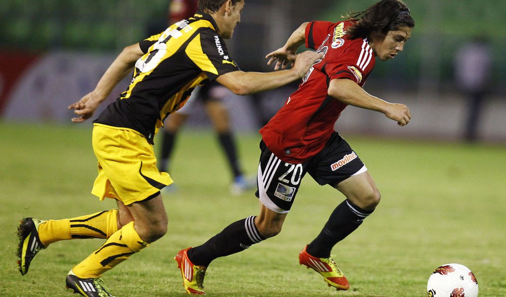 Libertadores define últimos times da fase de grupos (Foto: JORGE SILVA/REUTERS) Libertadores define últimos times da fase de grupos