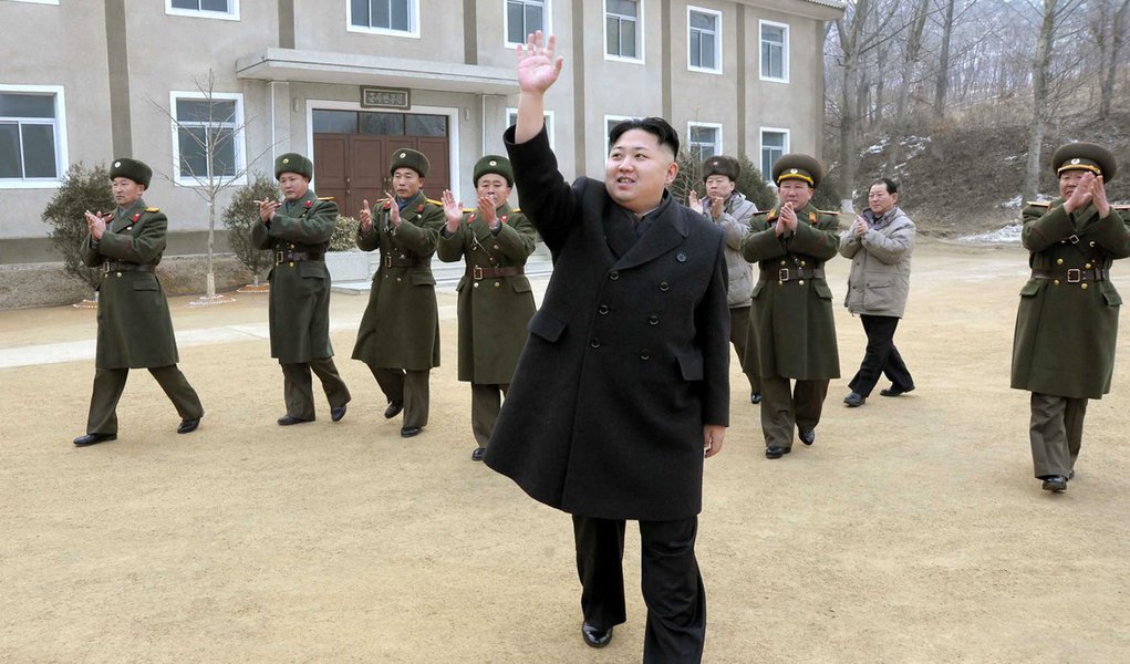 Coreia do Norte vai suspender atividades nucleares (Foto: KCNA/REUTERS) Coreia do Norte vai suspender atividades nucleares