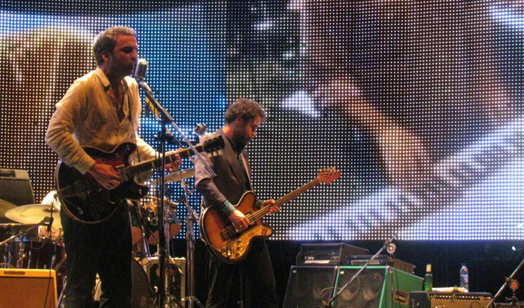 Som ruim prejudica show do Los Hermanos em São Paulo (Foto: Danilo Botignon) Som ruim prejudica show do Los Hermanos em São Paulo