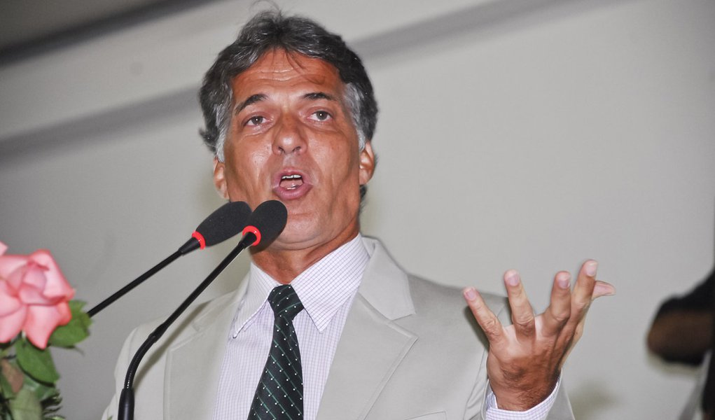 Quem vai para o lugar de Henrique na PCR? (Foto: Divulgação/Câmara Municipal do Recife) Quem vai para o lugar de Henrique na PCR?