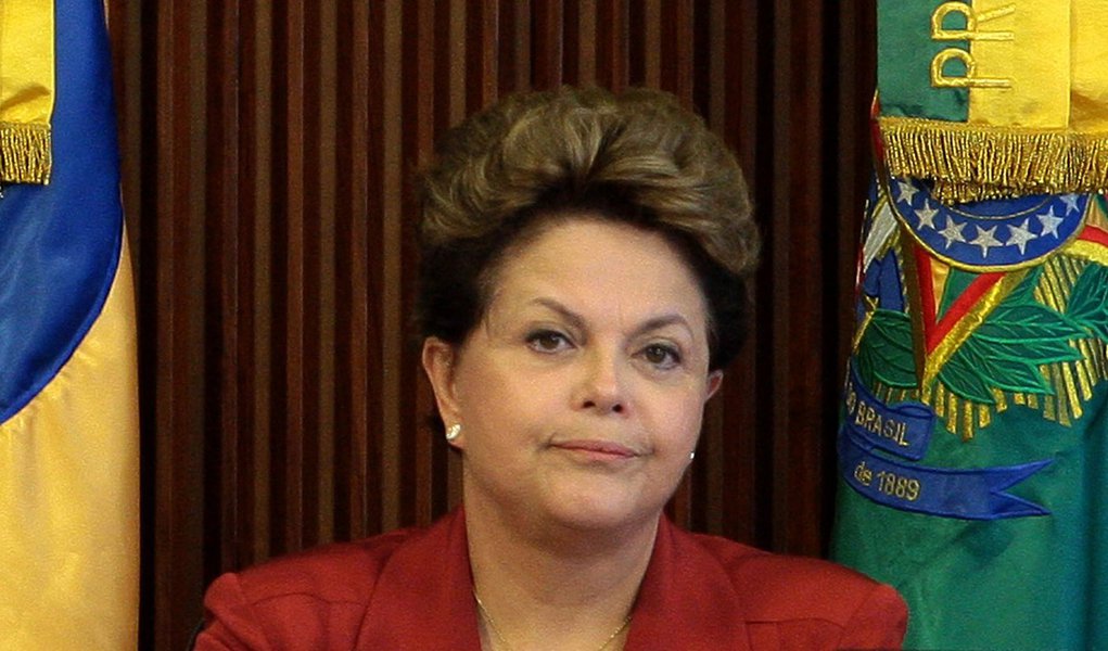 ‘Sou contra o aborto’, avisa Dilma Rousseff (Foto: DIDA SAMPAIO/AGÊNCIA ESTADO) ‘Sou contra o aborto’, avisa Dilma Rousseff
