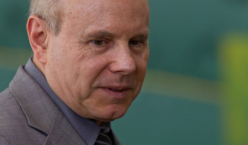 Contra blindagem, PPS quer Mantega no Plenário (Foto: DORIVAN MARINHO/Agência Estado) Contra blindagem, PPS quer Mantega no Plenário