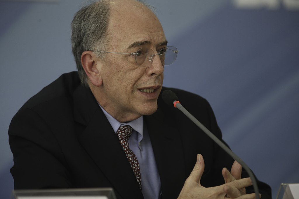 Brasília - O presidente da Petrobras Pedro Parente participa da cerimônia de divulgação do Plano de Negócios e Gestão 2018-2022 da Petrobras (Fabio Rodrigues Pozzebom/Agência Brasil) (Foto: Aquiles Lins) Brasília - O presidente da Petrobras Pedro Parente participa da cerimônia de divulgação do Plano de Negócios e Gestão 2018-2022 da Petrobras (Fabio Rodrigues Pozzebom/Agência Brasil)