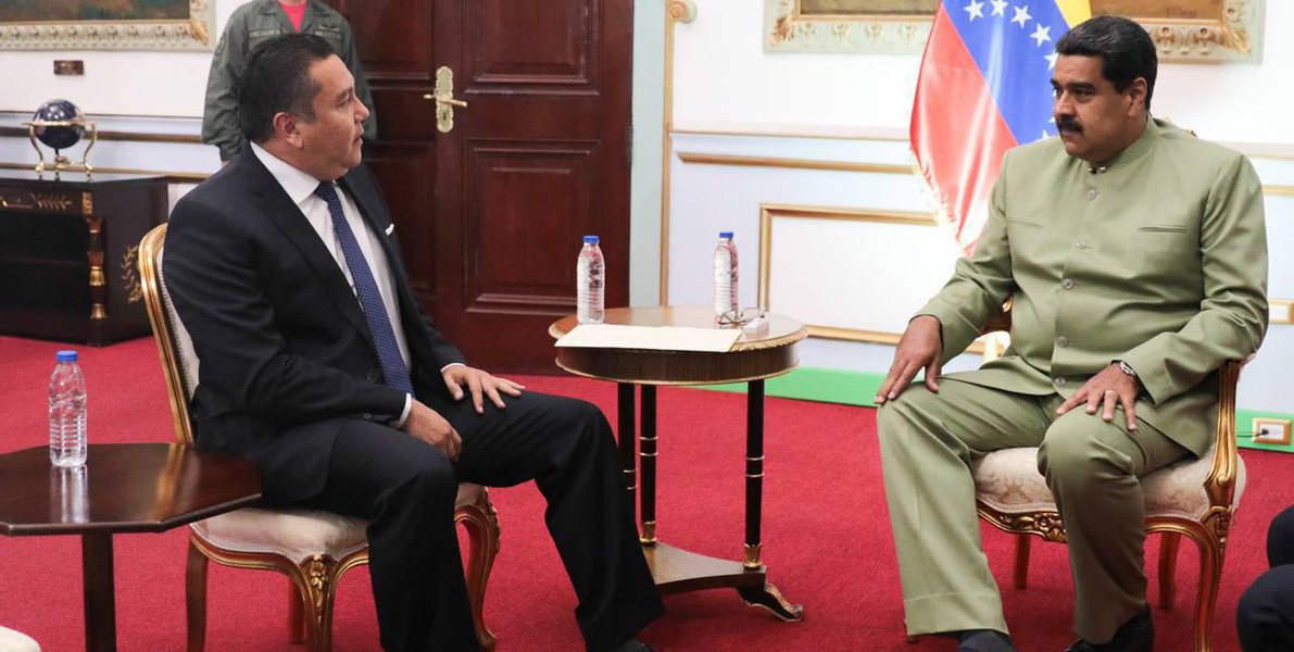 Com a realização do diálogo, a Venezuela irá em busca de soluções para seus problemas, indicou nesta quarta-feira (23) o presidente da República, Nicolás Maduro. (Foto: Reinaldo) Com a realização do diálogo, a Venezuela irá em busca de soluções para seus problemas, indicou nesta quarta-feira (23) o presidente da República, Nicolás Maduro.