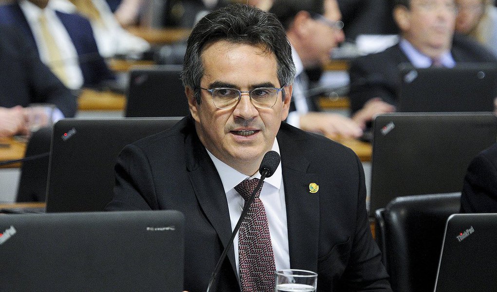 ciro nogueira (Foto: Gustavo Conde) ciro nogueira