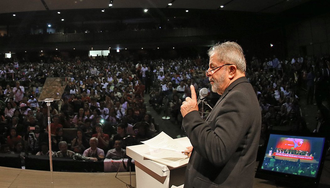 Belo Horizonte- MG- Brasil- 06/02/2015- Ex-presidente Lula discursa em evento que comemora os 35 anos do PT. Foto: Ricardo Stuckert/ Instituto Lula (Foto: Sebastião Costa) Belo Horizonte- MG- Brasil- 06/02/2015- Ex-presidente Lula discursa em evento que comemora os 35 anos do PT. Foto: Ricardo Stuckert/ Instituto Lula