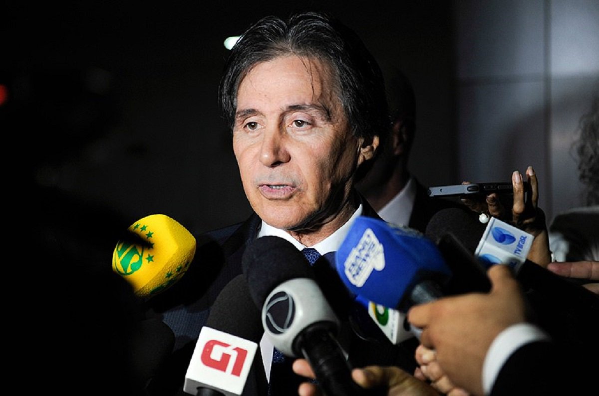 O presidente do Senado, Eunício Oliveira, convocou para às 19h desta quinta-feira (24) uma reunião de líderes para discutir a crise de abastecimento provocada pela greve dos caminhoneiros (Foto: Fatima 247) O presidente do Senado, Eunício Oliveira, convocou para às 19h desta quinta-feira (24) uma reunião de líderes para discutir a crise de abastecimento provocada pela greve dos caminhoneiros