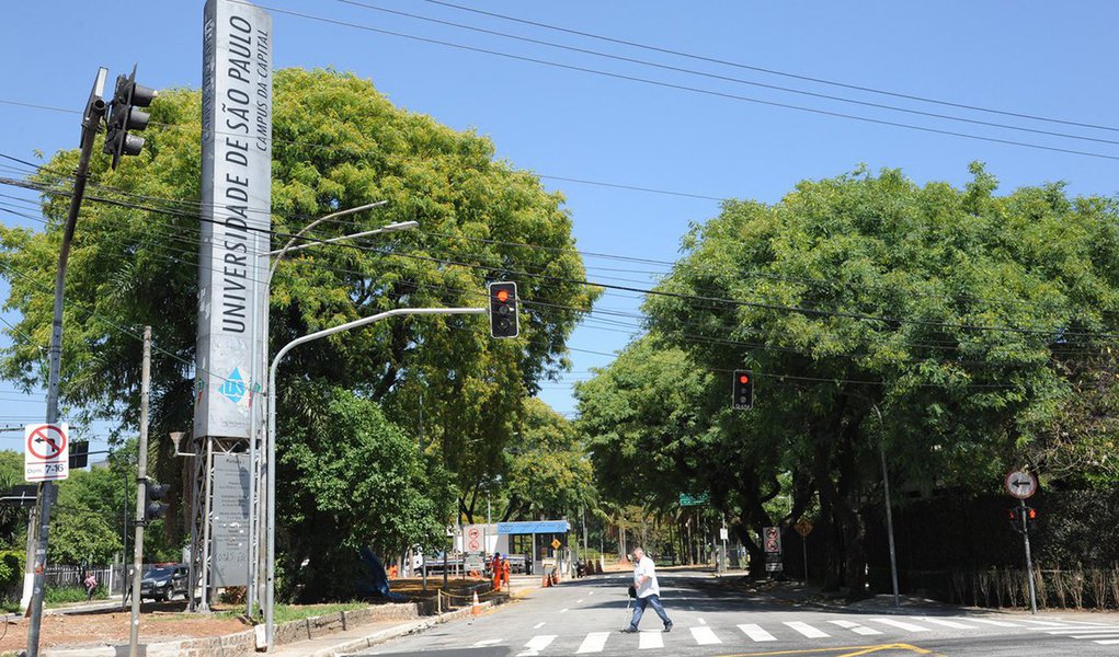 Fachada da Universidade de São Paulo. (Foto: Paulo Emílio) Fachada da Universidade de São Paulo.