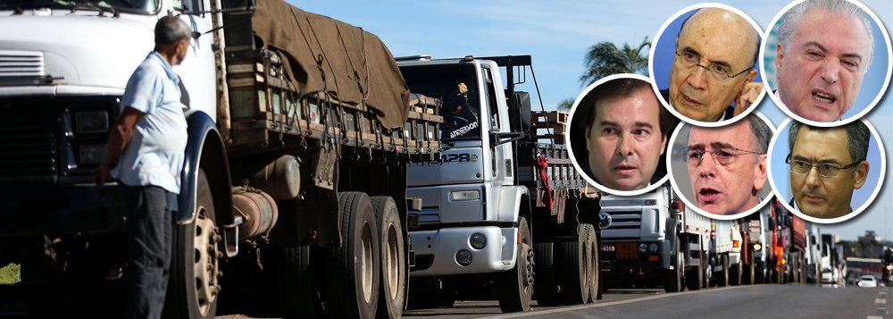 O governo bateu cabeça ontem mais uma vez; no começo da noite, o ministro da Fazenda Eduardo Guardia desmentiu o presidente da câmara Rodrigo Maia a respeito da redução do imposto sobre o diesel; ato contínuo, toda a responsabilidade da crise foi realocada para o congresso, que decidirá o que o governo não conseguiu decidir (Foto: Gustavo Conde) O governo bateu cabeça ontem mais uma vez; no começo da noite, o ministro da Fazenda Eduardo Guardia desmentiu o presidente da câmara Rodrigo Maia a respeito da redução do imposto sobre o diesel; ato contínuo, toda a responsabilidade da crise foi realocada para o congresso, que decidirá o que o governo não conseguiu decidir