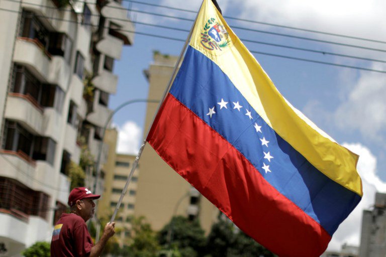 A comunidade internacional alinhada aos Estados Unidos continuará a denunciar a eleição como farsa em caso de vitória de Maduro (Foto: Igor Fuser) A comunidade internacional alinhada aos Estados Unidos continuará a denunciar a eleição como farsa em caso de vitória de Maduro