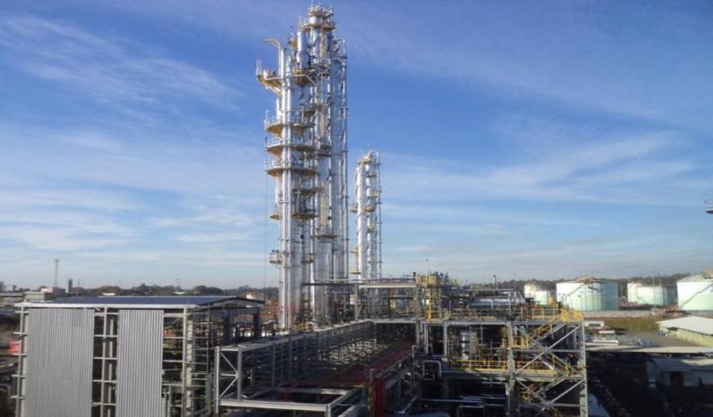 "O anúncio da venda da Braskem para a holandesa LyondellBasell é um tragédia econômica sem proporções. Ligue a ela toda a conversa que você vem ouvindo para 'acabar com o monopólio do refino de petróleo no Brasil'", diz Fernando Brito, do Tijolaço (Foto: Leonardo Lucena) "O anúncio da venda da Braskem para a holandesa LyondellBasell é um tragédia econômica sem proporções. Ligue a ela toda a conversa que você vem ouvindo para 'acabar com o monopólio do refino de petróleo no Brasil'", diz Fernando Brito, do Tijolaço