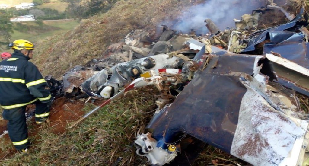 O Centro de Investigação e Prevenção de Acidentes Aeronáuticos (CENIPA) investigará a queda de uma aeronave, que aconteceu em Espírito Santo do Dourado, na região Sul de Minas; Duas pessoas morreram; o helicóptero pertence ao grupo Bauminas e havia decolado de Nova Lima, na Grande BH, com destino ao aeroporto de Congonhas (SP) (Foto: Leonardo Lucena) O Centro de Investigação e Prevenção de Acidentes Aeronáuticos (CENIPA) investigará a queda de uma aeronave, que aconteceu em Espírito Santo do Dourado, na região Sul de Minas; Duas pessoas morreram; o helicóptero pertence ao grupo Bauminas e havia decolado de Nova Lima, na Grande BH, com destino ao aeroporto de Congonhas (SP)