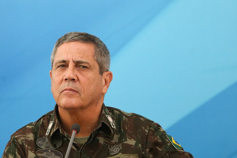 Brasília - O Comandante Militar do Leste, General Braga Netto, durante entrevista coletiva sobre o decreto de intervenção no Estado do Rio de Janeiro (Marcelo Camargo/Agência Brasil) (Foto: Renato Rovai) Brasília - O Comandante Militar do Leste, General Braga Netto, durante entrevista coletiva sobre o decreto de intervenção no Estado do Rio de Janeiro (Marcelo Camargo/Agência Brasil)