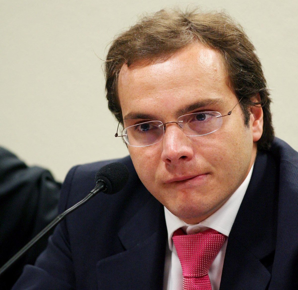 Uma investigação pode mandar o operador de propina do MDB na Câmara dos Deputados, Lucio Funaro, de volta à prisão; segundo a coluna Radar, a Polícia Federal identificou as digitais do doleiro no fundo de pensão de Paulínia, fato omitido em sua colaboração premiada (Foto: Leonardo Lucena) Uma investigação pode mandar o operador de propina do MDB na Câmara dos Deputados, Lucio Funaro, de volta à prisão; segundo a coluna Radar, a Polícia Federal identificou as digitais do doleiro no fundo de pensão de Paulínia, fato omitido em sua colaboração premiada
