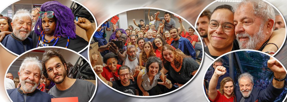 "Após a missa teremos um espetáculo musical com grandes artistas que também são lutadores do povo brasileiro: Leci Brandão, Maria Gadú, Flávio Renegado, Tulipa Ruiz, Xênia França, Aíla, Thaíde, Rico Dalasam, Fioti, Eduardo Brechó e outros", diz o boletim, que lembra ainda que "parlamentares e líderes políticos e sindicais argentinos cobraram do governo Maurício Macri a convocação extraordinária, em caráter de urgência, da União de Nações Sul-Americanas (Unasul) para discutir a crise no Brasil, diante da ruptura da cláusula democrática do órgão com o pedido de prisão do ex-presidente Luiz Inácio Lula da Silva baseado em um processo fraudulento" (Foto: Leonardo Attuch) "Após a missa teremos um espetáculo musical com grandes artistas que também são lutadores do povo brasileiro: Leci Brandão, Maria Gadú, Flávio Renegado, Tulipa Ruiz, Xênia França, Aíla, Thaíde, Rico Dalasam, Fioti, Eduardo Brechó e outros", diz o boletim, que lembra ainda que "parlamentares e líderes políticos e sindicais argentinos cobraram do governo Maurício Macri a convocação extraordinária, em caráter de urgência, da União de Nações Sul-Americanas (Unasul) para discutir a crise no Brasil, diante da ruptura da cláusula democrática do órgão com o pedido de prisão do ex-presidente Luiz Inácio Lula da Silva baseado em um processo fraudulento"