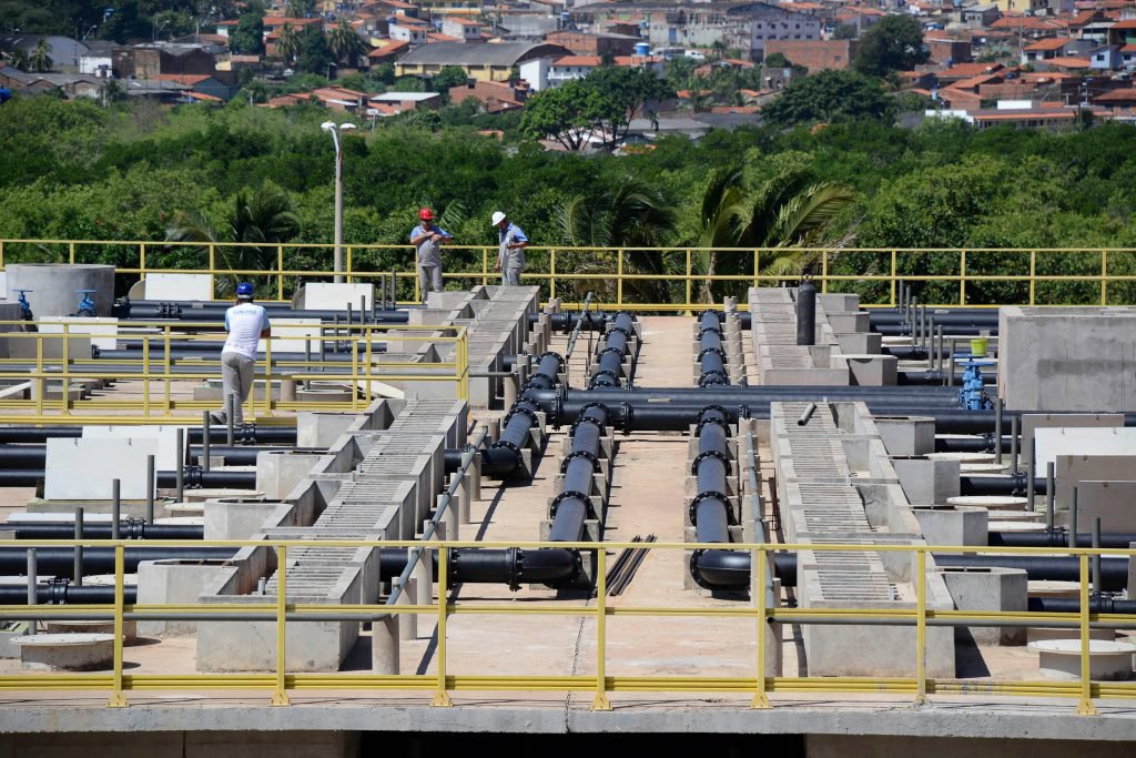 Segundo Pesquisa Nacional por Amostra de Domicílio Contínua (PNAD_C), nos últimos três anos o índice de domicílios ligados à rede coletora cresceu 62% no Maranhão; desde 2015 o governo tem investido no saneamento básico; são mais de 150 quilômetros de novas redes coletoras e interceptores instalados, além da a conclusão e entrega da Estação de Tratamento de Esgoto (ETE) Vinhais (Foto: Voney Malta) Segundo Pesquisa Nacional por Amostra de Domicílio Contínua (PNAD_C), nos últimos três anos o índice de domicílios ligados à rede coletora cresceu 62% no Maranhão; desde 2015 o governo tem investido no saneamento básico; são mais de 150 quilômetros de novas redes coletoras e interceptores instalados, além da a conclusão e entrega da Estação de Tratamento de Esgoto (ETE) Vinhais