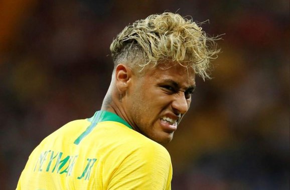 Houve um tempo em que torcer pela Seleção brasileira era o que havia de melhor. Claro, estou pensando nas nossas antigas Seleções. Elas pareciam sobre-humanas, forças sobrenaturais envergando o manto verde-amarelo (Foto: Washington Araújo) Houve um tempo em que torcer pela Seleção brasileira era o que havia de melhor. Claro, estou pensando nas nossas antigas Seleções. Elas pareciam sobre-humanas, forças sobrenaturais envergando o manto verde-amarelo