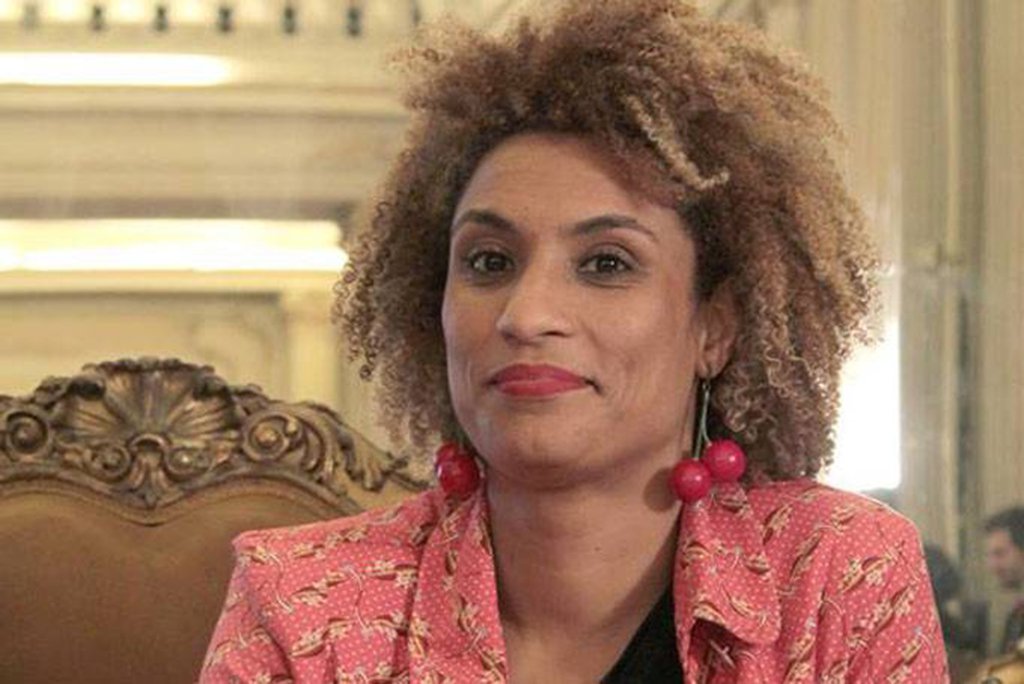 No próximo sábado (14), completa um mês que a vereadora do Rio Marielle Franco (Psol) e seu motorista Anderson Gomes foram assassinados na capital fluminense; com o intuito de manter viva a luta de Marielle e exigir mais uma vez que justiça seja feita, coletivos do movimento negro, entidades mistas e pessoas independentes de São Paulo realizarão a mobilização "1 mês do luto à luta - Ato por Justiça à Marielle". A concentração será a partir das 16h no MASP e depois seguirá em marcha até o Largo do Paissandu (Foto: Leonardo Lucena) No próximo sábado (14), completa um mês que a vereadora do Rio Marielle Franco (Psol) e seu motorista Anderson Gomes foram assassinados na capital fluminense; com o intuito de manter viva a luta de Marielle e exigir mais uma vez que justiça seja feita, coletivos do movimento negro, entidades mistas e pessoas independentes de São Paulo realizarão a mobilização "1 mês do luto à luta - Ato por Justiça à Marielle". A concentração será a partir das 16h no MASP e depois seguirá em marcha até o Largo do Paissandu