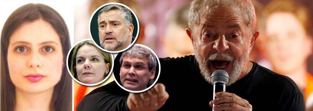 Em nota, o PT bate duro na juíza Carolina Lebbos, que proibiu o médico do ex-presidente Lula de visitá-lo sob o pretexto de que não houve "alegação de urgência"; "A decisão da juíza é mais uma arbitrariedade da Lava Jato contra o maior líder popular do país. É mais uma injustiça contra Lula. É uma atitude mesquinha e cruel. É um crime contra a humanidade, que terá repercussão internacional", diz o texto, assinado pela presidente nacional do partido, senadora Gleisi Hoffmann, e pelos líderes da sigla na Câmara e no Senado, Paulo Pimenta (RS) e Lindbergh Farias (RJ), respectivamente (Foto: Leonardo Lucena) Em nota, o PT bate duro na juíza Carolina Lebbos, que proibiu o médico do ex-presidente Lula de visitá-lo sob o pretexto de que não houve "alegação de urgência"; "A decisão da juíza é mais uma arbitrariedade da Lava Jato contra o maior líder popular do país. É mais uma injustiça contra Lula. É uma atitude mesquinha e cruel. É um crime contra a humanidade, que terá repercussão internacional", diz o texto, assinado pela presidente nacional do partido, senadora Gleisi Hoffmann, e pelos líderes da sigla na Câmara e no Senado, Paulo Pimenta (RS) e Lindbergh Farias (RJ), respectivamente