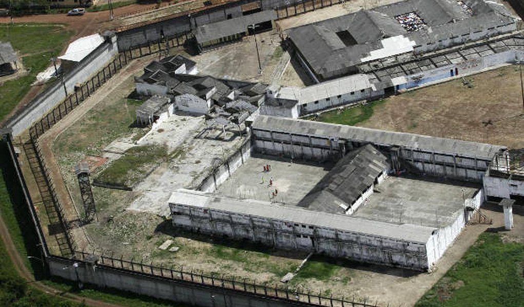 A Secretaria Estadual de Segurança Pública e Defesa Social (Segup) do Pará confirmou, na tarde desta terça-feira (10), que houve uma "tentativa de fuga em massa" de presos do Centro de Recuperação Penitenciário do Pará III (CRPP III), no Complexo Prisional de Santa Izabel, região metropolitana de Belém; a tentativa de fuga resultou na morte de 20 pessoas (Foto: Gisele Federicce) A Secretaria Estadual de Segurança Pública e Defesa Social (Segup) do Pará confirmou, na tarde desta terça-feira (10), que houve uma "tentativa de fuga em massa" de presos do Centro de Recuperação Penitenciário do Pará III (CRPP III), no Complexo Prisional de Santa Izabel, região metropolitana de Belém; a tentativa de fuga resultou na morte de 20 pessoas