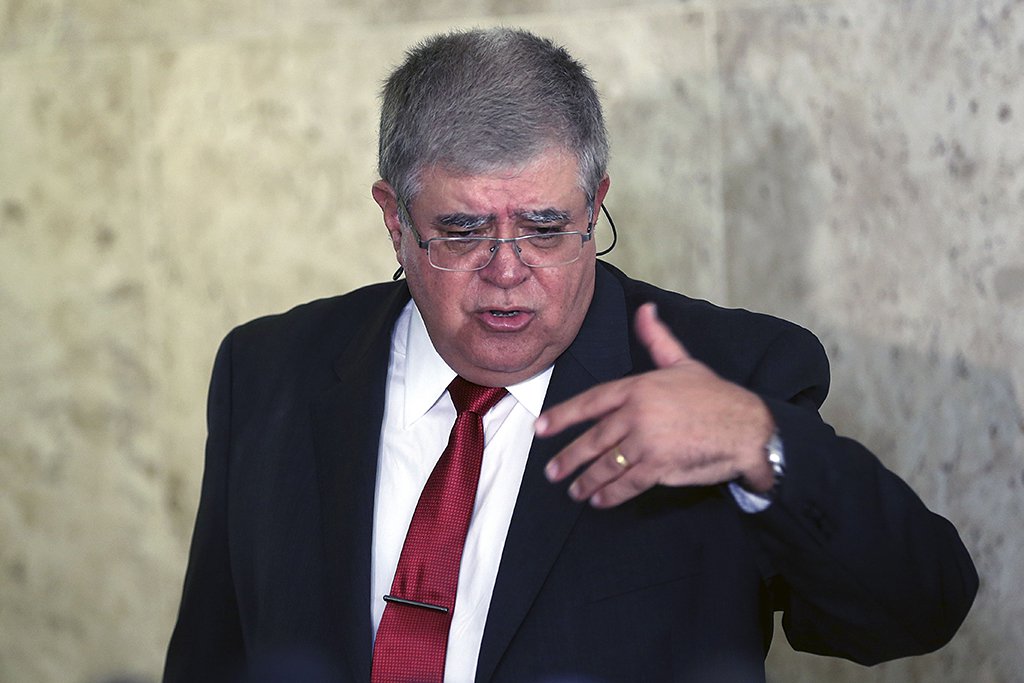 Brasília - Apos reunião com empresárioso, Ministro Carlos Marum da Secretaria especial da Presidencia da Republica fala com a Imprensa Sobre a Reforma da Previdencia (Antônio Cruz/Agência Brasil) (Foto: Leonardo Lucena) Brasília - Apos reunião com empresárioso, Ministro Carlos Marum da Secretaria especial da Presidencia da Republica fala com a Imprensa Sobre a Reforma da Previdencia (Antônio Cruz/Agência Brasil)