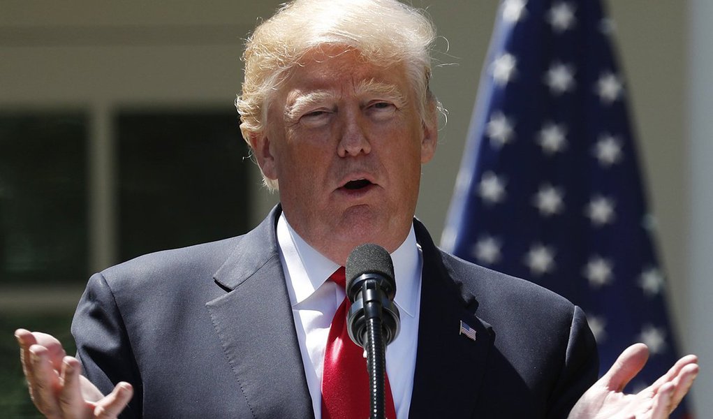 Trump faz discurso na Casa Branca 30/4/2018 REUTERS/Kevin Lamarque (Foto: Paulo Emílio) Trump faz discurso na Casa Branca 30/4/2018 REUTERS/Kevin Lamarque