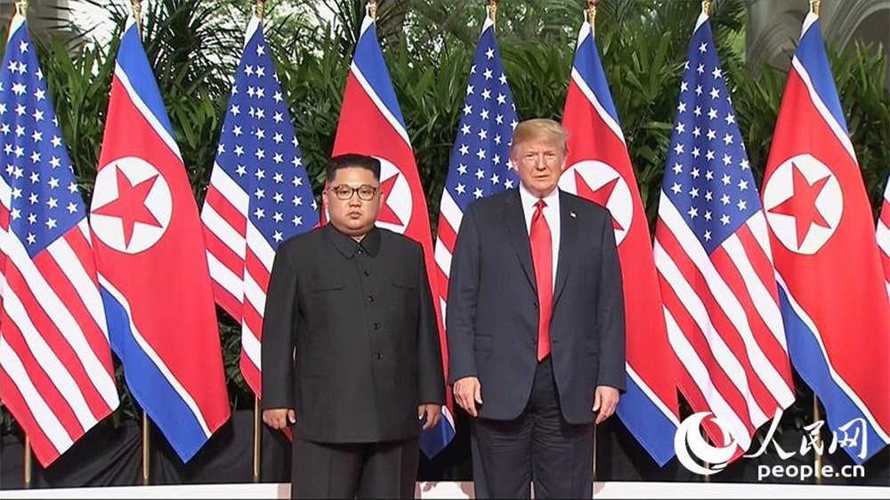 O presidente dos Estados Unidos, Donald Trump, afirmou nesta terça-feira (12), em Cingapura, que os EUA deixarão de fazer exercícios militares com a Coreia do Sul (Foto: Reinaldo) O presidente dos Estados Unidos, Donald Trump, afirmou nesta terça-feira (12), em Cingapura, que os EUA deixarão de fazer exercícios militares com a Coreia do Sul