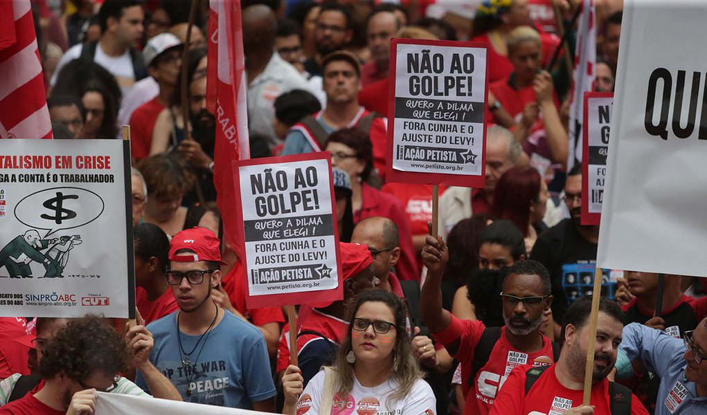 não ao golpe (Foto: Paulo Emílio) não ao golpe