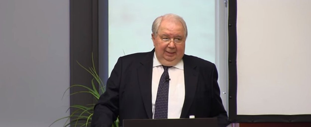 O ex-embaixador russo nos Estados Unidos, Sergey Kislyak, expressou a esperança de que não haverá confrontos militares diretos entre a Rússia e os Estados Unidos, ressaltando que tal conflito "pode destruir tudo"; "Espero que não. Não acho que os representantes da elite política dos EUA, mesmo com toda a sua vigilância, percam a mente completamente. O confronto com a gente é um conflito inevitável que pode destruir tudo. E essa é a essência amarga da dissuasão nuclear", disse Kislyak
(Foto: Leonardo Lucena)
O ex-embaixador russo nos Estados Unidos, Sergey Kislyak, expressou a esperança de que não haverá confrontos militares diretos entre a Rússia e os Estados Unidos, ressaltando que tal conflito "pode destruir tudo"; "Espero que não. Não acho que os representantes da elite política dos EUA, mesmo com toda a sua vigilância, percam a mente completamente. O confronto com a gente é um conflito inevitável que pode destruir tudo. E essa é a essência amarga da dissuasão nuclear", disse Kislyak