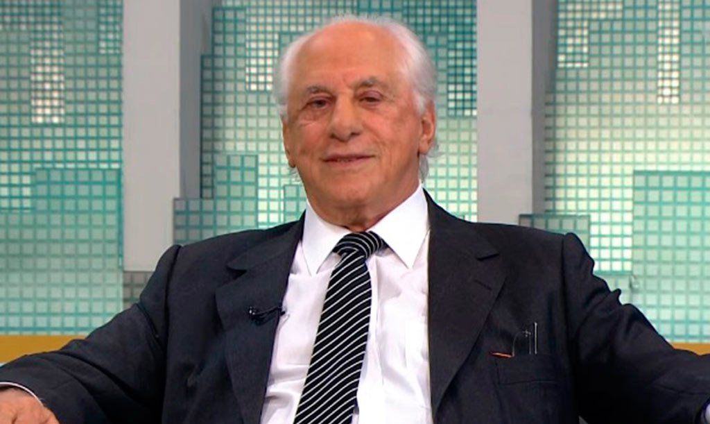 Advogado Jose Yunes, amigo de Michel Temer e apontado como operador do emedebista em esquemas de corrupção, disse considerar sua prisão "um absurdo"; . Yunes foi preso no início da manhã desta quinta-feira (29) por agentes da Polícia Federal por determinação do ministro do Supremo Tribunal Federal (STF) Luís Roberto Barroso no âmbito do inquérito que apura se Temer recebeu vantagens indevidas da Rodrimar por meio da edição de um decreto que teria favorecido a empresa do setor portuário; segundo ele, este é "um caso que eu já depus e tudo" (Foto: Paulo Emílio) Advogado Jose Yunes, amigo de Michel Temer e apontado como operador do emedebista em esquemas de corrupção, disse considerar sua prisão "um absurdo"; . Yunes foi preso no início da manhã desta quinta-feira (29) por agentes da Polícia Federal por determinação do ministro do Supremo Tribunal Federal (STF) Luís Roberto Barroso no âmbito do inquérito que apura se Temer recebeu vantagens indevidas da Rodrimar por meio da edição de um decreto que teria favorecido a empresa do setor portuário; segundo ele, este é "um caso que eu já depus e tudo"