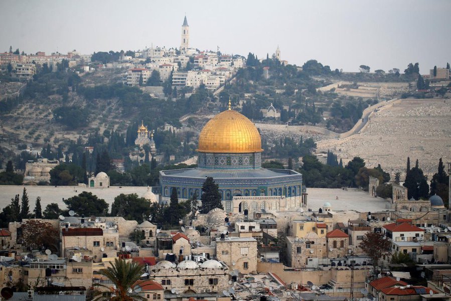 Estados Unidos abrirão sua embaixada na cidade de Jerusalém em 14 de maio para coincidir com o Dia da Independência de Israel, disse um porta-voz da embaixada de Israel na Rússia; em dezembro, o presidente dos EUA, Donald Trump, anunciou sua decisão de reconhecer Jerusalém como a capital de Israel, o que provocou críticas de vários Estados, em primeiro lugar e principalmente dos do Oriente Médio e da Palestina, e desencadeou uma onda de protestos na região (Foto: Paulo Emílio) Estados Unidos abrirão sua embaixada na cidade de Jerusalém em 14 de maio para coincidir com o Dia da Independência de Israel, disse um porta-voz da embaixada de Israel na Rússia; em dezembro, o presidente dos EUA, Donald Trump, anunciou sua decisão de reconhecer Jerusalém como a capital de Israel, o que provocou críticas de vários Estados, em primeiro lugar e principalmente dos do Oriente Médio e da Palestina, e desencadeou uma onda de protestos na região