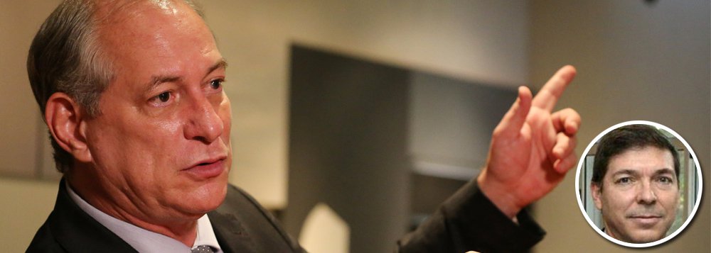 Candidato à presidência da República pelo PDT, Ciro Gomes disse que pretende ter como vice um empresário do Sudeste e afirmou que a prioridade é Josué Alencar Gomes da Silva, que o ex-presidente Luiz Inácio Lula da Silva também tentava ter em sua chapa. "Eu já disse a ele: se quiser, é dele", afirmou. Ciro também negou uma eventual a aliança com o PT e disse que Lula está inelegível, embora essa decisão ainda não tenha sido tomada pela Justiça Eleitoral. "Seu principal líder preso e eles constrangidos a uma solidariedade que ainda afirma a candidatura do Lula, mesmo preso e inelegível. Olho com respeito o tempo do PT, mas toco minha bandinha", disse Ciro, que sinalizou apoio à prisão em segunda instância (Foto: Leonardo Attuch) Candidato à presidência da República pelo PDT, Ciro Gomes disse que pretende ter como vice um empresário do Sudeste e afirmou que a prioridade é Josué Alencar Gomes da Silva, que o ex-presidente Luiz Inácio Lula da Silva também tentava ter em sua chapa. "Eu já disse a ele: se quiser, é dele", afirmou. Ciro também negou uma eventual a aliança com o PT e disse que Lula está inelegível, embora essa decisão ainda não tenha sido tomada pela Justiça Eleitoral. "Seu principal líder preso e eles constrangidos a uma solidariedade que ainda afirma a candidatura do Lula, mesmo preso e inelegível. Olho com respeito o tempo do PT, mas toco minha bandinha", disse Ciro, que sinalizou apoio à prisão em segunda instância