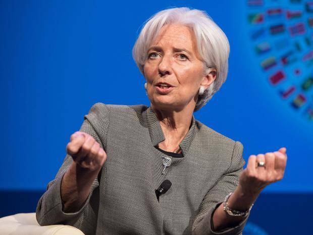 "Precisamos segurar o Brasil corrupto, senão ele elege Lula", é o que Christine Lagarde, diretora presidente do FMI, a voz econômica de Washington, no fundo quer dizer, quando defende que, a partir de agora, o FMI vai atacar a corrupção dentro do estado, para aumentar produtividade da economia (Foto: César Fonseca) "Precisamos segurar o Brasil corrupto, senão ele elege Lula", é o que Christine Lagarde, diretora presidente do FMI, a voz econômica de Washington, no fundo quer dizer, quando defende que, a partir de agora, o FMI vai atacar a corrupção dentro do estado, para aumentar produtividade da economia