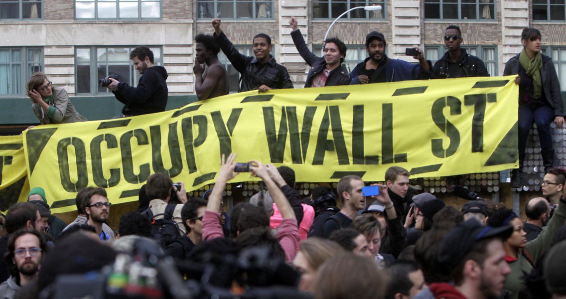 Nunca imaginaríamos que manifestações não violentas como passeatas, atos públicos, acampamentos, sit-ins e greves de fome pudessem ser organizadas e incentivadas pela CIA e por seus parceiros. Essas formas pacíficas de protesto não combinam com um país capaz de tudo para manter sua hegemonia no mundo (Foto: Baby Siqueira Abrão) Nunca imaginaríamos que manifestações não violentas como passeatas, atos públicos, acampamentos, sit-ins e greves de fome pudessem ser organizadas e incentivadas pela CIA e por seus parceiros. Essas formas pacíficas de protesto não combinam com um país capaz de tudo para manter sua hegemonia no mundo