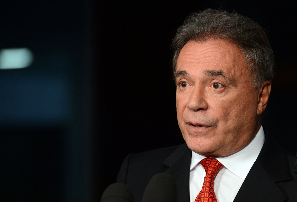 O Senador Alvaro Dias vai entrar com uma Ação Popular na Justiça Federal Contra a nomeação do Ex Presidente Lula. (Foto: Esmael Morais) O Senador Alvaro Dias vai entrar com uma Ação Popular na Justiça Federal Contra a nomeação do Ex Presidente Lula.