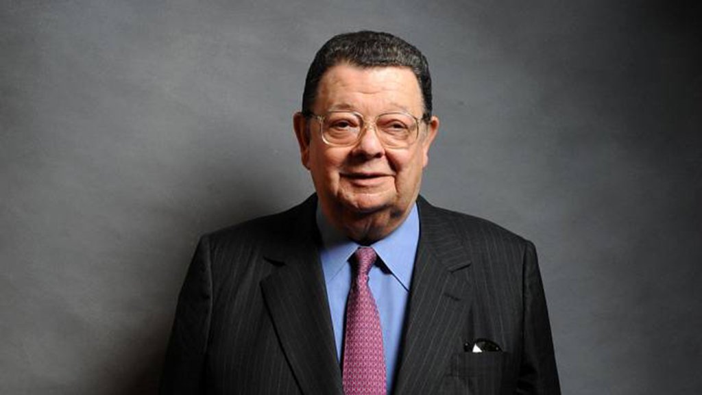 Após ser alvo da Operação Lava Jato, o ex-ministro Delfim Netto negou ter recebido propina para favorecer o consórcio que venceu a licitação para construção da Usina de Belo Monte, no Pará; "Estou fora da política há 10 anos e do poder Executivo há 30…", disse; ele foi citado na delação de Flávio Barra, ex-executivo da Andrade Gutierrez; o delator afirmou ter pago R$ 15 milhões ao político (Foto: Leonardo Lucena) Após ser alvo da Operação Lava Jato, o ex-ministro Delfim Netto negou ter recebido propina para favorecer o consórcio que venceu a licitação para construção da Usina de Belo Monte, no Pará; "Estou fora da política há 10 anos e do poder Executivo há 30…", disse; ele foi citado na delação de Flávio Barra, ex-executivo da Andrade Gutierrez; o delator afirmou ter pago R$ 15 milhões ao político