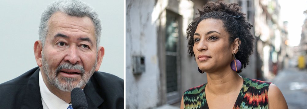 O deputado federal Paulão (PT-AL), presidente da Comissão de Direitos Humanos e Minorias da Câmara dos Deputados (CDHM), instituiu em caráter de urgência um grupo de parlamentares para acompanhar as investigações em torno do assassinato da vereadora pelo Rio de Janeiro Marielle Franco (PSOL); o grupo será coordenado pelo deputado Chico Alencar (PSOL-RJ) e será composto por outros três parlamentares do Rio: Benedita da Silva (PT), Glauber Braga (PSOL) e Wadih Damous (PT) (Foto: Voney Malta) O deputado federal Paulão (PT-AL), presidente da Comissão de Direitos Humanos e Minorias da Câmara dos Deputados (CDHM), instituiu em caráter de urgência um grupo de parlamentares para acompanhar as investigações em torno do assassinato da vereadora pelo Rio de Janeiro Marielle Franco (PSOL); o grupo será coordenado pelo deputado Chico Alencar (PSOL-RJ) e será composto por outros três parlamentares do Rio: Benedita da Silva (PT), Glauber Braga (PSOL) e Wadih Damous (PT)