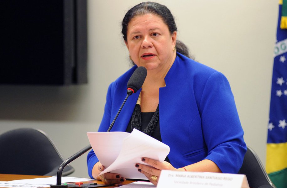 A deputada federal Laura Carneiro (DEM-RJ), relatora da Comissão Externa para acompanhar a intervenção federal na Segurança Pública do Rio de Janeiro, informou que pedirá informações dos custos da ocupação do Complexo da Maré, na capital fluminense, pelas Forças Armadas (Foto: Leonardo Lucena) A deputada federal Laura Carneiro (DEM-RJ), relatora da Comissão Externa para acompanhar a intervenção federal na Segurança Pública do Rio de Janeiro, informou que pedirá informações dos custos da ocupação do Complexo da Maré, na capital fluminense, pelas Forças Armadas