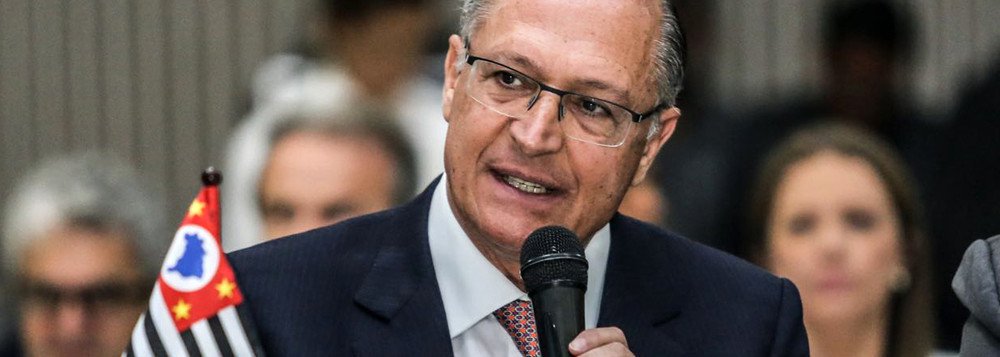 Devemos, sim, demonstrar a nossa indignação com a impunidade que existe em São Paulo e exigir a rigorosa apuração de todas as denúncias envolvendo o PSDB (Foto: Carlos Giannazi) Devemos, sim, demonstrar a nossa indignação com a impunidade que existe em São Paulo e exigir a rigorosa apuração de todas as denúncias envolvendo o PSDB