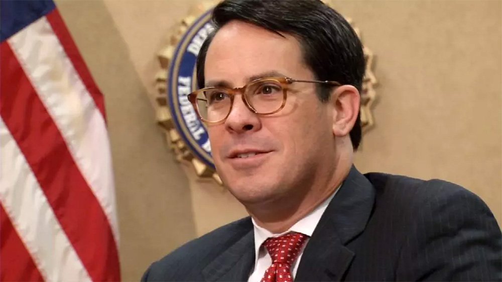 Reportagem do The Intercept revela que parte da equipe do FBI responsável pelas investigações envolvendo o presidente dos Estados Unidos, Donald Trump, e a Rússia no caso das fake news envolvendo as eleições presidenciais norte-americanas, esteve reunida nesta segunda e terça-feira com o Tribunal Superior Eleitoral (TSE) e agentes da Polícia Federal; "ao menos cinco agentes estão no Brasil, entre eles Howard S. Marshall, diretor da Divisão de Crimes Cibernéticos do FBI" para discutir o combate as fake news em discussão no país (Foto: Paulo Emílio) Reportagem do The Intercept revela que parte da equipe do FBI responsável pelas investigações envolvendo o presidente dos Estados Unidos, Donald Trump, e a Rússia no caso das fake news envolvendo as eleições presidenciais norte-americanas, esteve reunida nesta segunda e terça-feira com o Tribunal Superior Eleitoral (TSE) e agentes da Polícia Federal; "ao menos cinco agentes estão no Brasil, entre eles Howard S. Marshall, diretor da Divisão de Crimes Cibernéticos do FBI" para discutir o combate as fake news em discussão no país