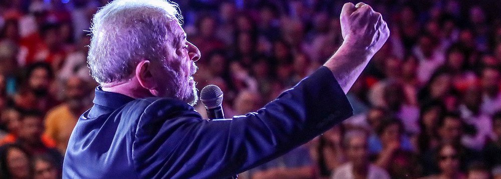 Recentes pesquisas ignoradas pela grande mídia golpista revelam que a opinião pública está percebendo cada vez mais quem é quem no caótico cenário político/institucional brasileiro potencializado pelo golpe de 2016 (Foto: Durval Ângelo) Recentes pesquisas ignoradas pela grande mídia golpista revelam que a opinião pública está percebendo cada vez mais quem é quem no caótico cenário político/institucional brasileiro potencializado pelo golpe de 2016
