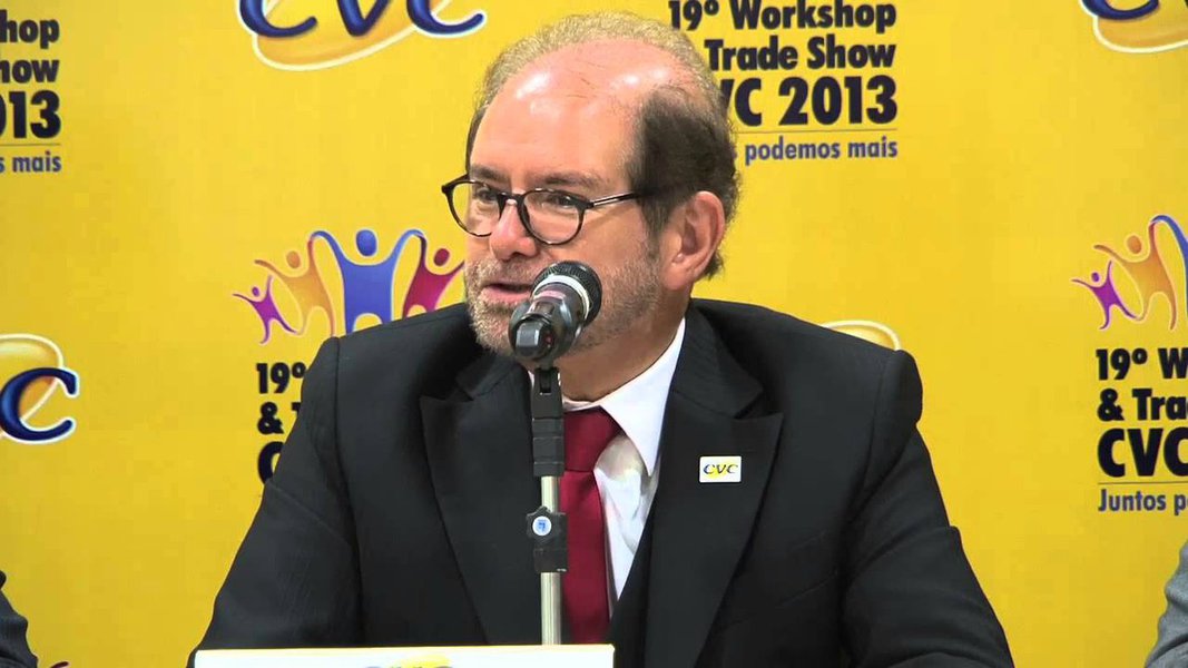 Fundador do grupo CVC, a maior agência de turismo do País, Guilherme Paulus, pediu afastamento temporário do cargo de presidente do Conselho de Administração da CVC Corp, cinco dias depois de ver sua marca envolvida nas investigações da Polícia Federal e da Receita Federal na Operação Descarte, que investiga esquema de lavagem de dinheiro em empresas (Foto: Aquiles Lins) Fundador do grupo CVC, a maior agência de turismo do País, Guilherme Paulus, pediu afastamento temporário do cargo de presidente do Conselho de Administração da CVC Corp, cinco dias depois de ver sua marca envolvida nas investigações da Polícia Federal e da Receita Federal na Operação Descarte, que investiga esquema de lavagem de dinheiro em empresas