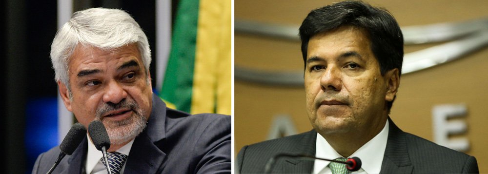 Indignado com a perseguição feita pelo ministro da Educação, Mendonça Filho (DEM-PE), a universidades e professores universitários, a servidores e até a estagiários e terceirizados da Fundaj, o líder da Oposição no Senado, Humberto Costa (PT-PE), vai apresentar requerimento de convocação para que ele explique a "sanha persecutória contra aqueles que pensam diferente da sua cabeça retrógrada, obscura e antiquada"; "O pequeno déspota do Agreste, Mendonça Filho, criado nas tetas da extinta Arena, exerceu sua índole autoritária ao perseguir, despudoradamente, aqueles que julga não rezar pela sua cartilha política", disparou (Foto: Paulo Emílio) Indignado com a perseguição feita pelo ministro da Educação, Mendonça Filho (DEM-PE), a universidades e professores universitários, a servidores e até a estagiários e terceirizados da Fundaj, o líder da Oposição no Senado, Humberto Costa (PT-PE), vai apresentar requerimento de convocação para que ele explique a "sanha persecutória contra aqueles que pensam diferente da sua cabeça retrógrada, obscura e antiquada"; "O pequeno déspota do Agreste, Mendonça Filho, criado nas tetas da extinta Arena, exerceu sua índole autoritária ao perseguir, despudoradamente, aqueles que julga não rezar pela sua cartilha política", disparou