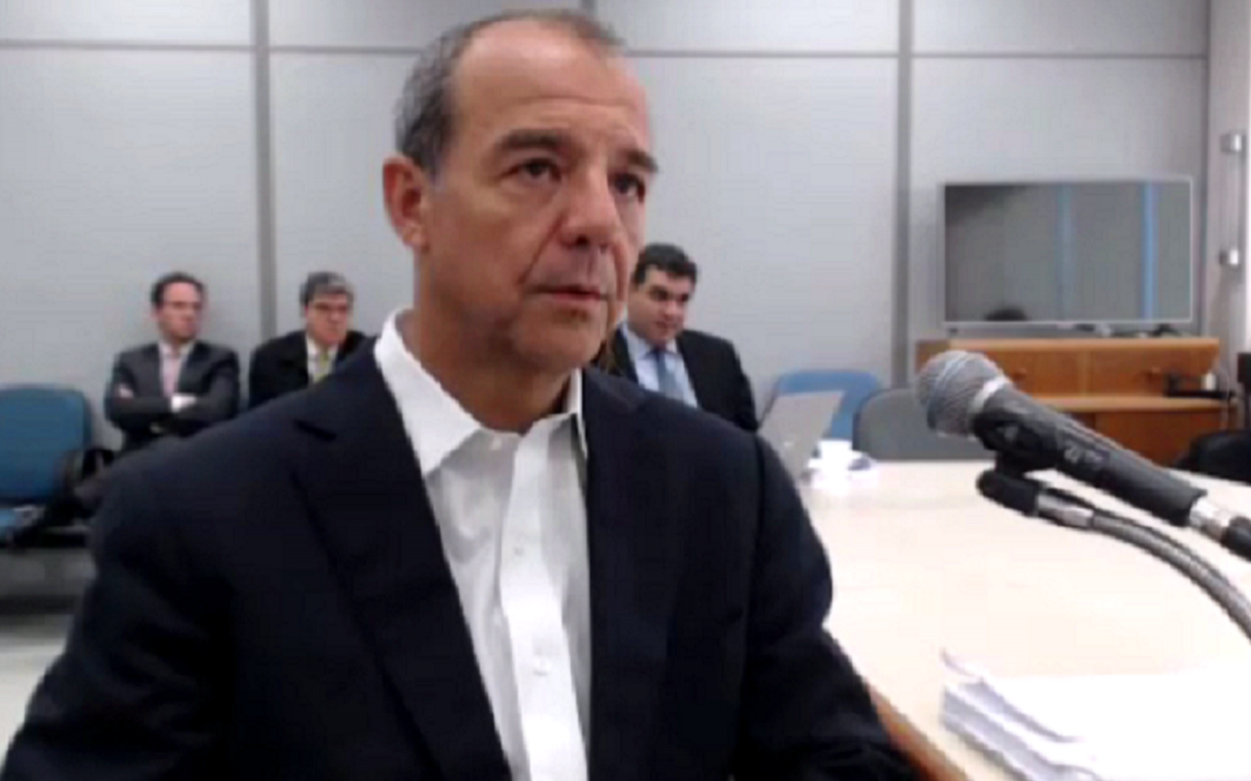 Justiça Federal aceitou nesta quarta-feira (31) mais uma denúncia contra o ex-governador do Rio de Janeiro Sérgio Cabral, que se torna réu pela 21ª vez na Operação Lava Jato; de acordo com o Ministério Público Federal (MPF), a nova denúncia foi baseada nas operações Calicute, Eficiência e Mascate, desdobramentos Lava Jato no Rio, e trata de mais de 200 atos de lavagem de dinheiro; além de Cabral, mais seis pessoas são acusadas na denúncia (Foto: Aquiles Lins) Justiça Federal aceitou nesta quarta-feira (31) mais uma denúncia contra o ex-governador do Rio de Janeiro Sérgio Cabral, que se torna réu pela 21ª vez na Operação Lava Jato; de acordo com o Ministério Público Federal (MPF), a nova denúncia foi baseada nas operações Calicute, Eficiência e Mascate, desdobramentos Lava Jato no Rio, e trata de mais de 200 atos de lavagem de dinheiro; além de Cabral, mais seis pessoas são acusadas na denúncia