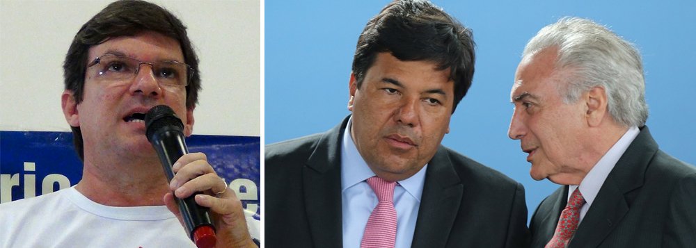 Professor Carlos Zacarias é um dos responsáveis pela disciplina sobre o Golpe de 2016 no Departamento de História da UFBA e defende o direito da Academia debater o assunto; "Quando poderemos falar do golpe de 2016? Quando este governo acabar? Se só pudermos falar quando este governo acabar, significará que este governo impõe, é autoritário", diz ele à RFI; "Há um razoável consenso sobre o que se constituiu no golpe de 2016 e sobre os riscos que a democracia vem correndo no país", diz Zacarias (Foto: Aquiles Lins) Professor Carlos Zacarias é um dos responsáveis pela disciplina sobre o Golpe de 2016 no Departamento de História da UFBA e defende o direito da Academia debater o assunto; "Quando poderemos falar do golpe de 2016? Quando este governo acabar? Se só pudermos falar quando este governo acabar, significará que este governo impõe, é autoritário", diz ele à RFI; "Há um razoável consenso sobre o que se constituiu no golpe de 2016 e sobre os riscos que a democracia vem correndo no país", diz Zacarias