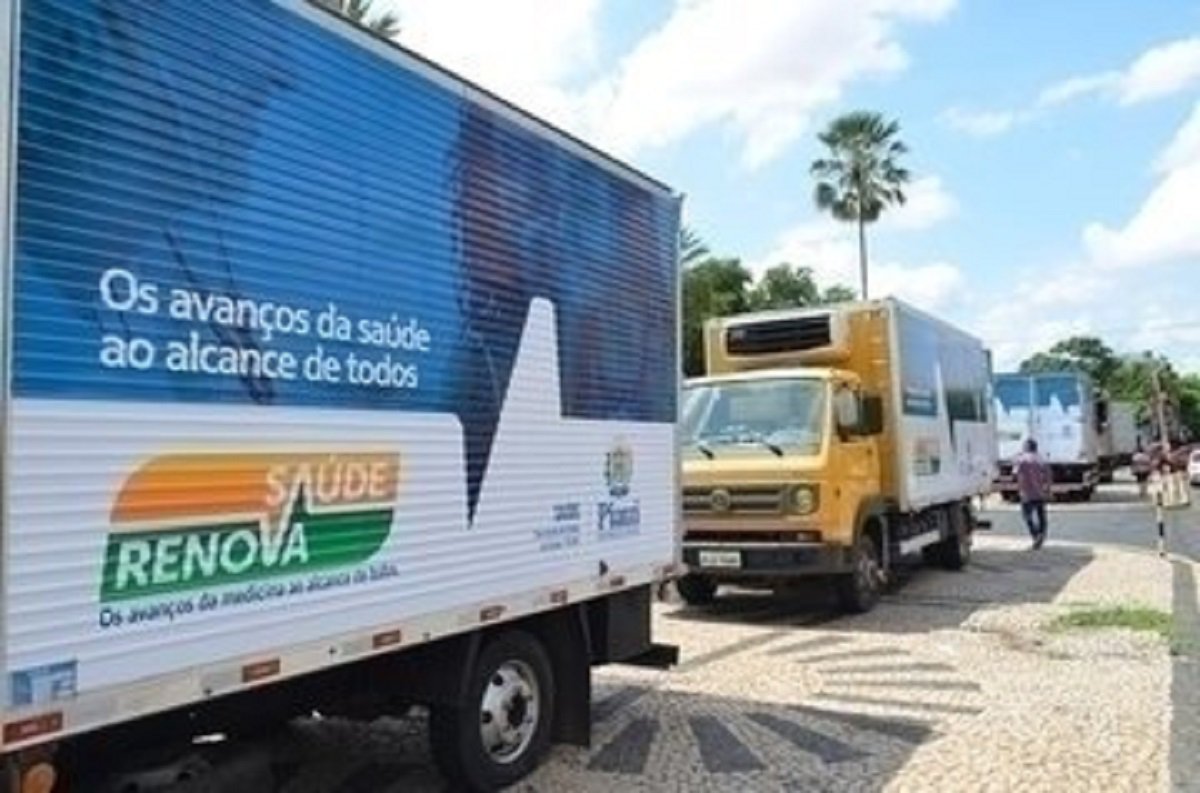 A vice-governadora Margarete Coelho e o secretário de Estado da Saúde, Florentino Neto, autorizam nesta segunda, 19, o início do processo licitatório da reforma e ampliação do Hospital Estadual Gerson Castelo Branco e entregam equipamentos para modernização da unidade hospitalar. Ao todo, serão aproximadamente R$ 5,4 milhões em investimentos (Foto: Fatima 247) A vice-governadora Margarete Coelho e o secretário de Estado da Saúde, Florentino Neto, autorizam nesta segunda, 19, o início do processo licitatório da reforma e ampliação do Hospital Estadual Gerson Castelo Branco e entregam equipamentos para modernização da unidade hospitalar. Ao todo, serão aproximadamente R$ 5,4 milhões em investimentos