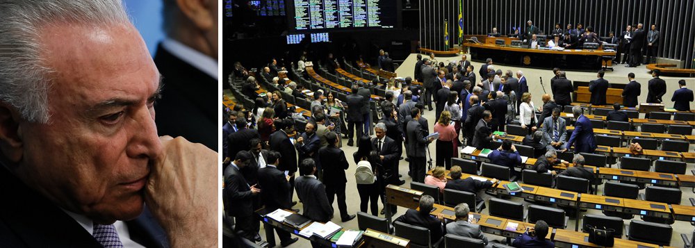 Reportagem da agência Reuters mostra que a última versão da reforma da Previdência praticamente não alterou o complicado cenário para aprovação da proposta neste mês, e muitos dos deputados que o Palácio do Planalto contabiliza como indecisos em suas planilhas internas já são declaradamente contrários à proposta, o que diminui a margem de articulação do governo; Líderes e parlamentares de partidos da base como MDB, PP, PR, DEM, PRB, PSD, SD e outros dois com atuação independente, como o PSB e o PPS, que representam 292 deputados, demonstraram, de modo geral, dificuldades para a proposta passar no plenário da Câmara (Foto: Aquiles Lins) Reportagem da agência Reuters mostra que a última versão da reforma da Previdência praticamente não alterou o complicado cenário para aprovação da proposta neste mês, e muitos dos deputados que o Palácio do Planalto contabiliza como indecisos em suas planilhas internas já são declaradamente contrários à proposta, o que diminui a margem de articulação do governo; Líderes e parlamentares de partidos da base como MDB, PP, PR, DEM, PRB, PSD, SD e outros dois com atuação independente, como o PSB e o PPS, que representam 292 deputados, demonstraram, de modo geral, dificuldades para a proposta passar no plenário da Câmara