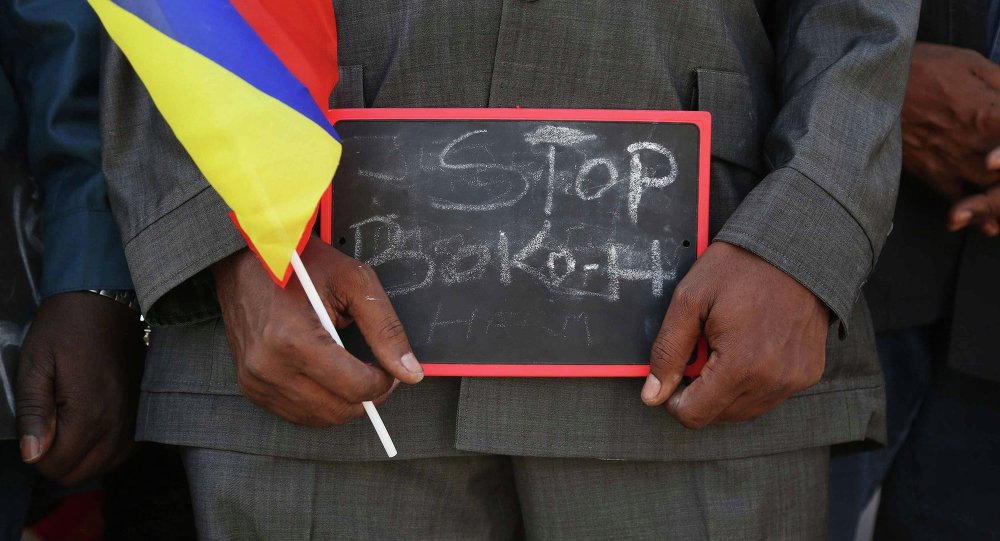 Um grupo de 13 pessoas raptadas por supostos membros do Boko Haram foi libertado neste sábado após uma grande negociação entre autoridades e representantes da organização terrorista, segundo informou o governo nigeriano; "Três professores da Universidade de Maiduguri (UNIMAID) sequestrados por supostos terroristas do Boko Haram em Magumeri, estado de Borno, e 10 mulheres raptadas em um ataque do grupo militante contra um comboio militar/policial na estrada de Damboa, perto de Maiduguri, foram libertados", disse o escritório da presidência (Foto: Aquiles Lins) Um grupo de 13 pessoas raptadas por supostos membros do Boko Haram foi libertado neste sábado após uma grande negociação entre autoridades e representantes da organização terrorista, segundo informou o governo nigeriano; "Três professores da Universidade de Maiduguri (UNIMAID) sequestrados por supostos terroristas do Boko Haram em Magumeri, estado de Borno, e 10 mulheres raptadas em um ataque do grupo militante contra um comboio militar/policial na estrada de Damboa, perto de Maiduguri, foram libertados", disse o escritório da presidência
