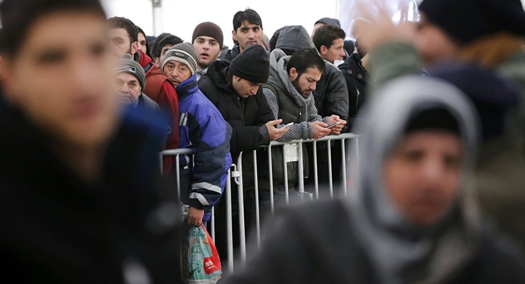 As autoridades alemãs estão preocupadas com o fato de o país ter de aceitar muitos refugiados em meio a novos regulamentos que podem ser adotados em breve pela União Europeia; Parlamento Europeu pretende introduzir alterações ao chamado Regulamento de Dublin, que pode resultar em um crescente fluxo de migrantes para a Alemanha, informou a revista alemã Der Spiegel (Foto: Leonardo Lucena) As autoridades alemãs estão preocupadas com o fato de o país ter de aceitar muitos refugiados em meio a novos regulamentos que podem ser adotados em breve pela União Europeia; Parlamento Europeu pretende introduzir alterações ao chamado Regulamento de Dublin, que pode resultar em um crescente fluxo de migrantes para a Alemanha, informou a revista alemã Der Spiegel